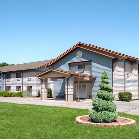 Travelodge By Wyndham Morrill Dış mekan fotoğraf