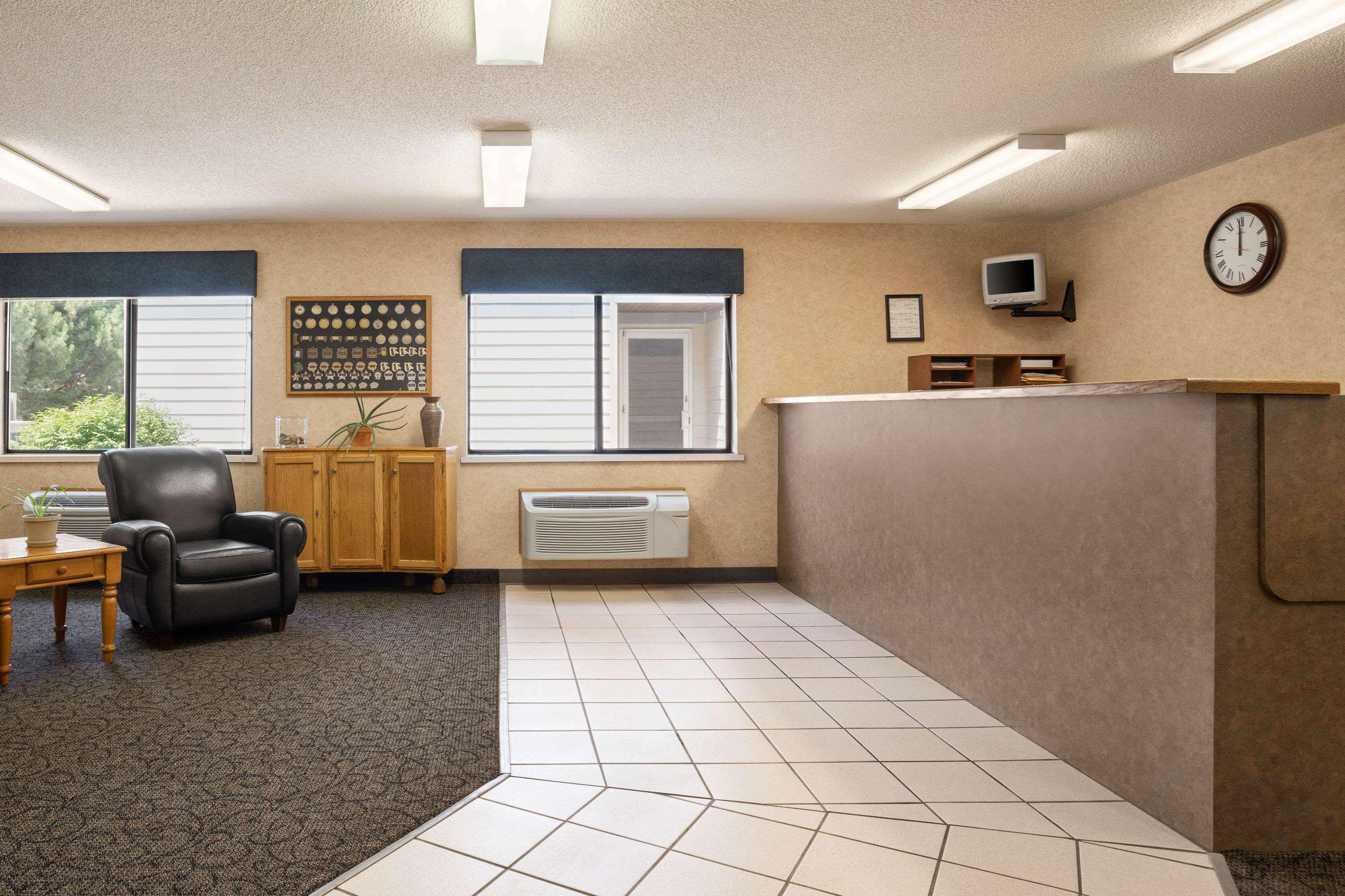 Travelodge By Wyndham Morrill Dış mekan fotoğraf